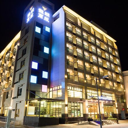 V-Hotel T'ai-tung Extérieur photo