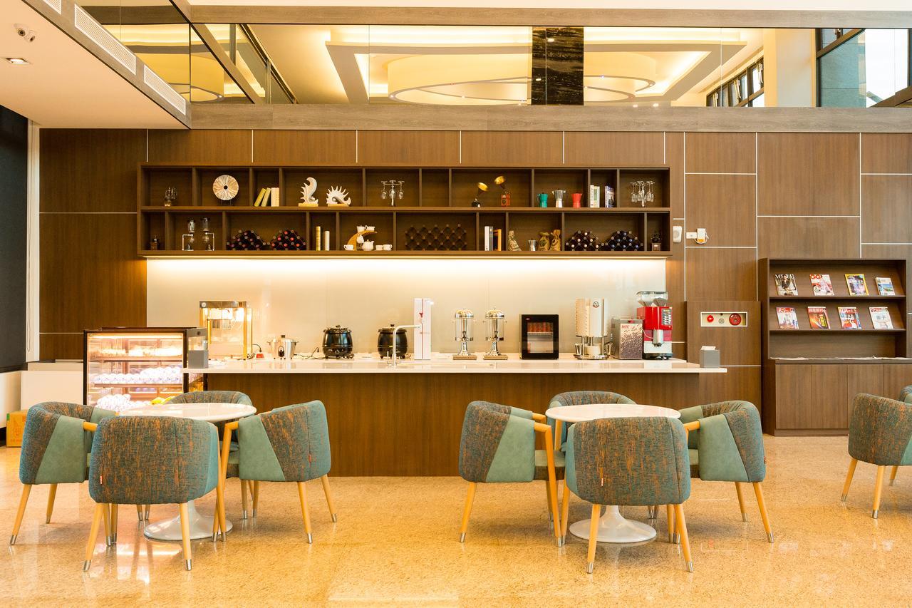 V-Hotel T'ai-tung Extérieur photo